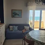 아파트 Casa Bea Marinella *