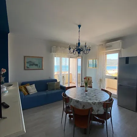 Апартаменты Casa Bea Marinella Маринелла-ди-Сарцана